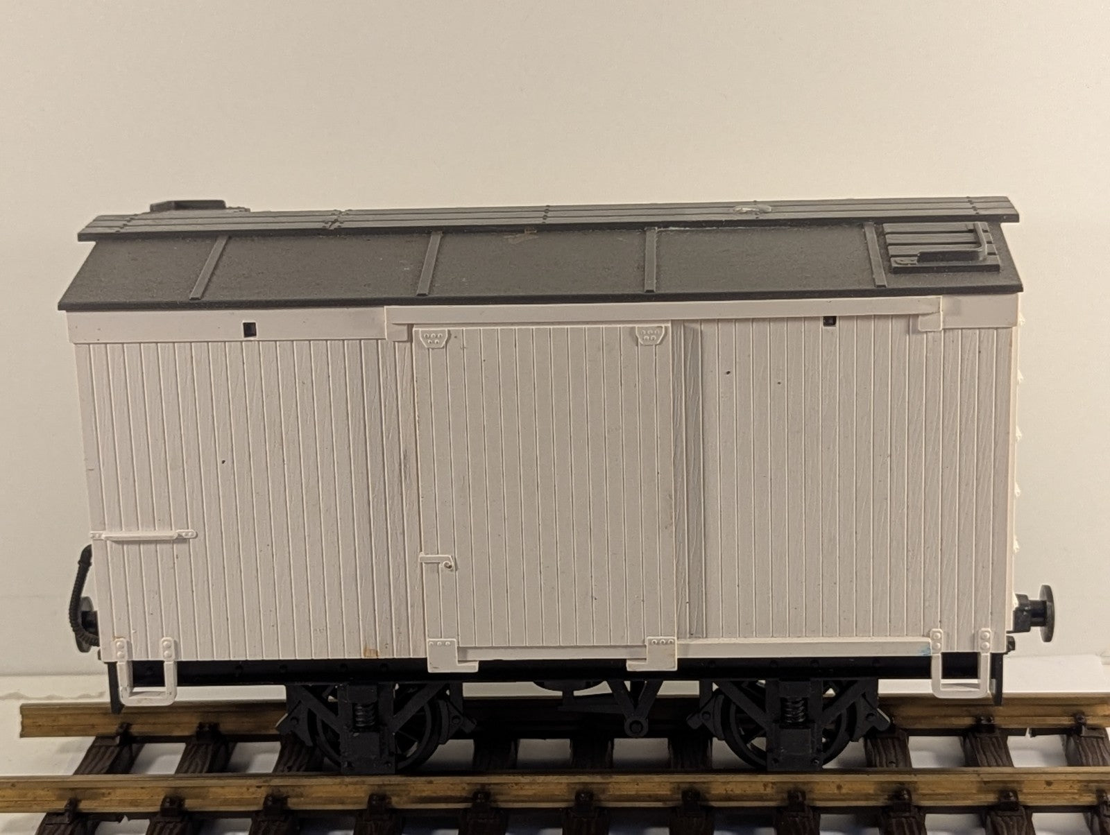 LGB G Scale Two-Axle Closed Goods Van White