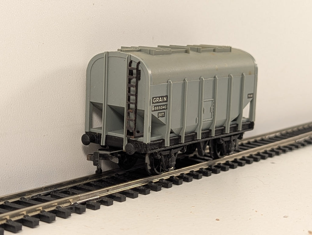 Hornby Dublo 32067 OO Gauge Grey 20 Ton Bulk Grain Wagon - Boxed