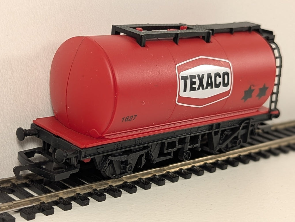 Hornby R231 OO Gauge Texaco Tank Wagon