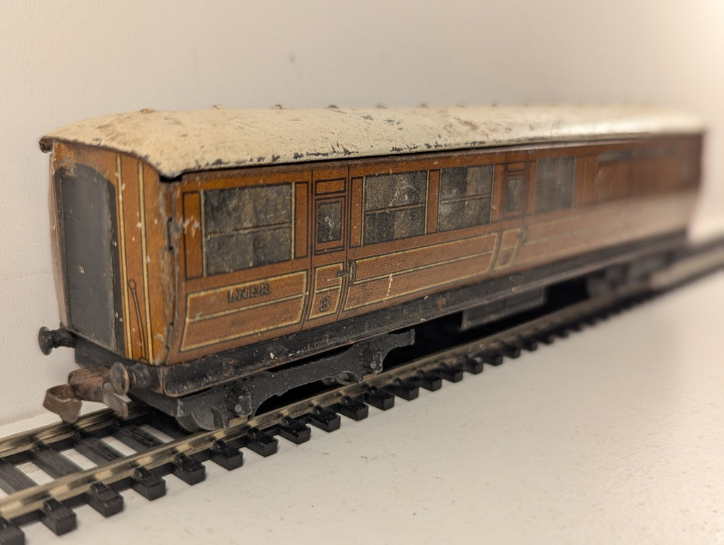 Hornby Dublo OO Gauge D12 LNER Corridor Brake Third Coach Passenger