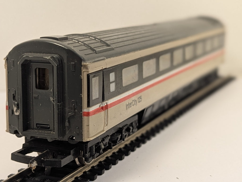 Hornby R439 OO Gauge BR Mk3 Coach TSO 42251 InterCity 125