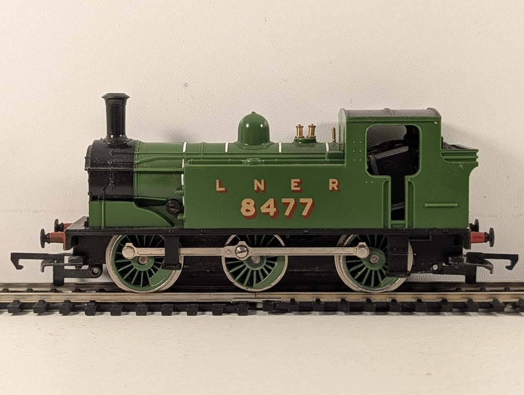 Hornby R252 LNER Class J83 0-6-0T Steam Locomotive OO Gauge