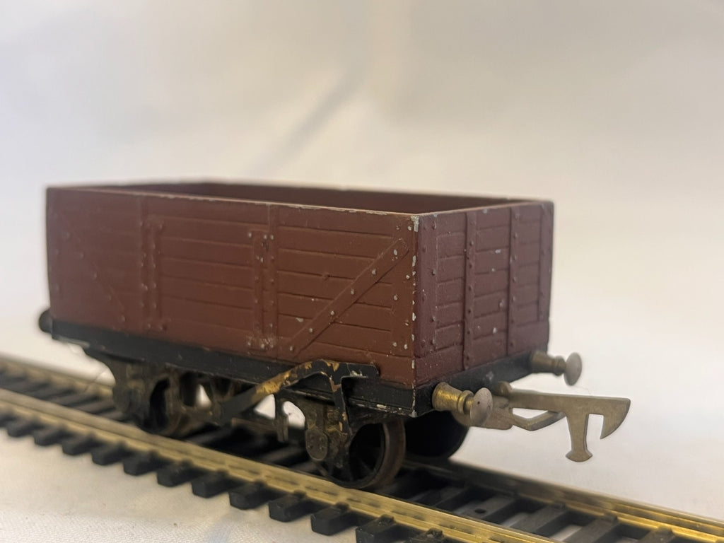 Graham Farish Brown 7 Plank Open Wagon