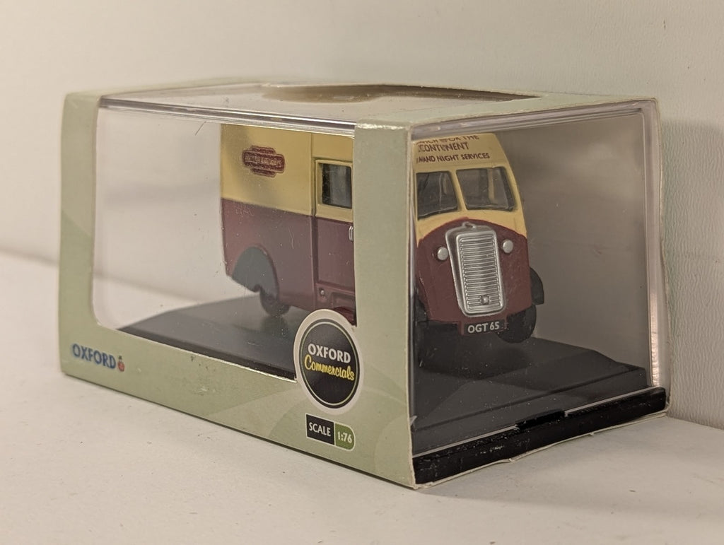 Oxford Diecast 1:76 Scale Scammell Mechanical Horse Rigid Box Van