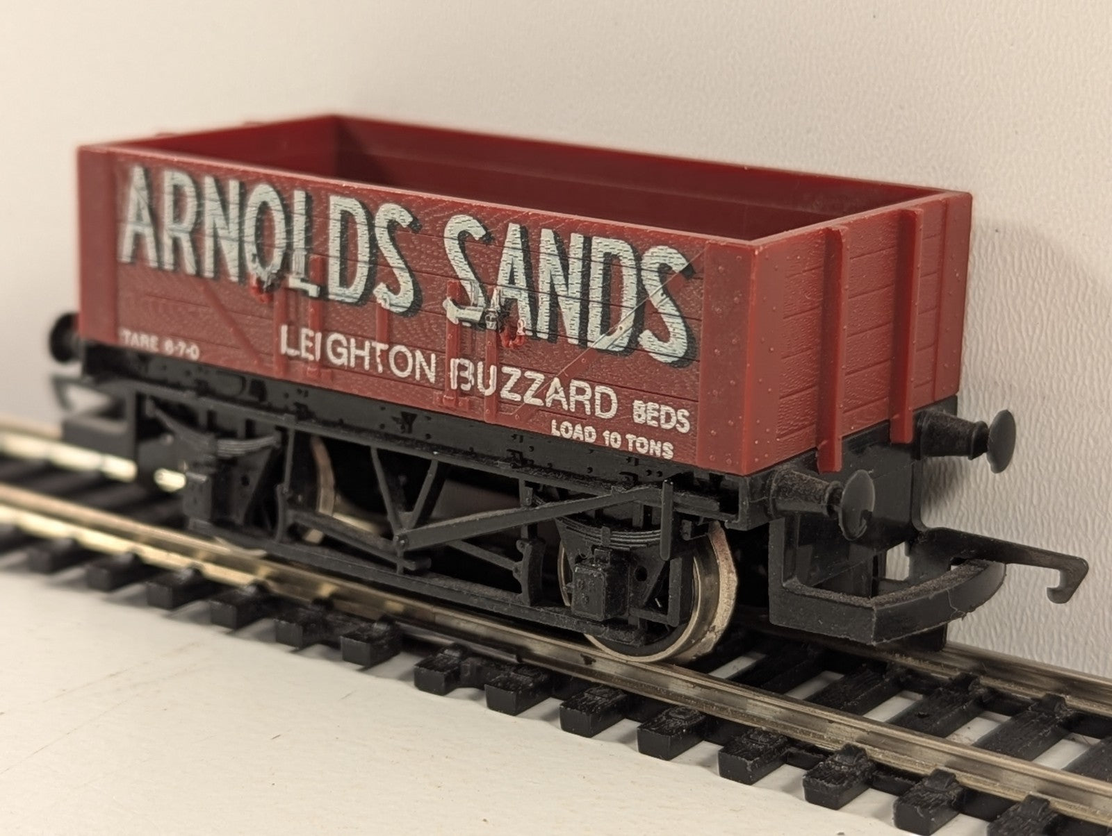 Hornby R097 OO Gauge Arnold Sands Leighton Buzzard 5 Plank Wagon