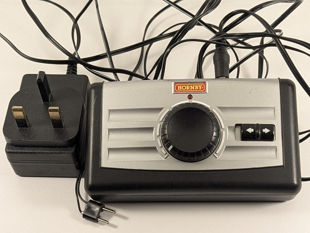 Hornby OO Gauge Analogue Train Controller and Transformer