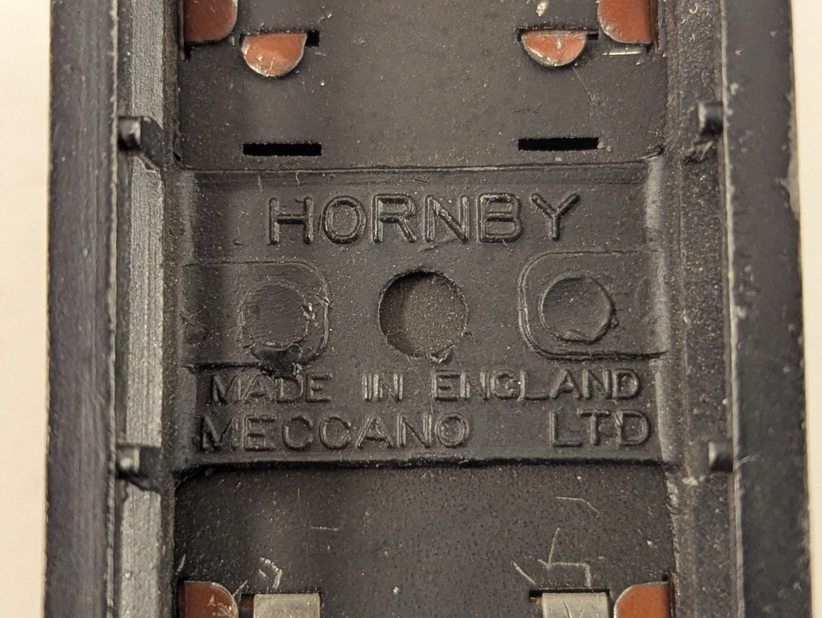 Hornby Dublo 32046 Tinplate 20 Ton Brake Van OO Gauge - Dented Roof
