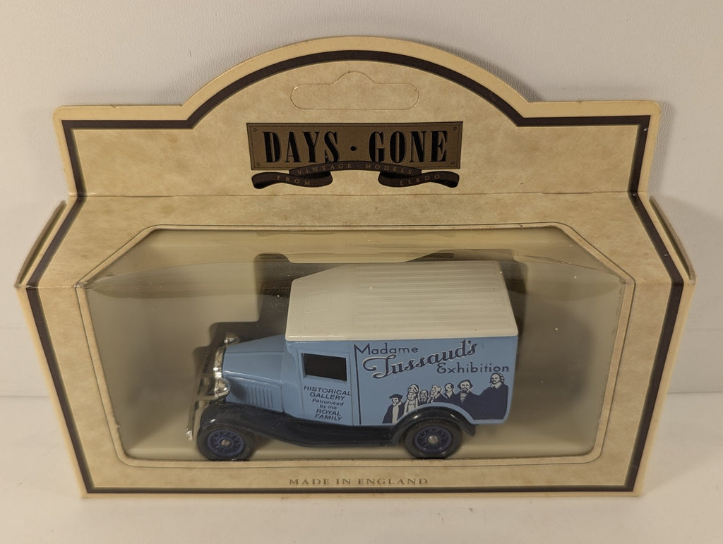 Lledo 1934 Model 'A' Ford Van Die-cast Van Madame Tussaud's Exhibition 13040