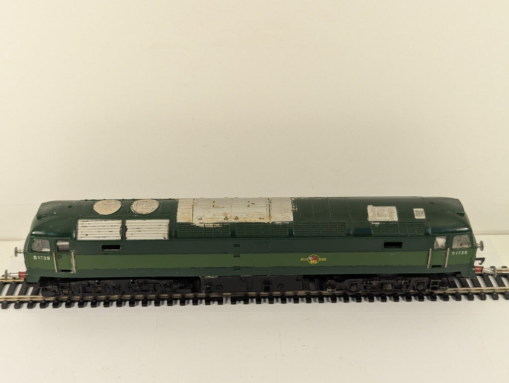 Hornby OO Gauge BR Class 47 Diesel Locomotive - Repainted and nonrunner