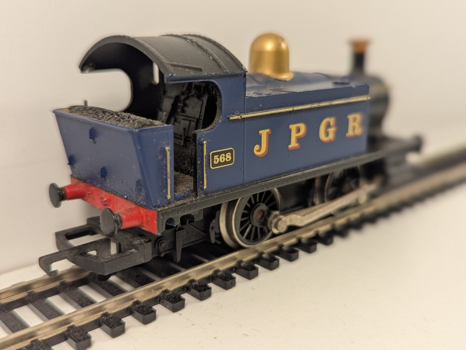 Hornby OO Gauge “JPGR” 0-4-0 Tank Locomotive Spares or Repair