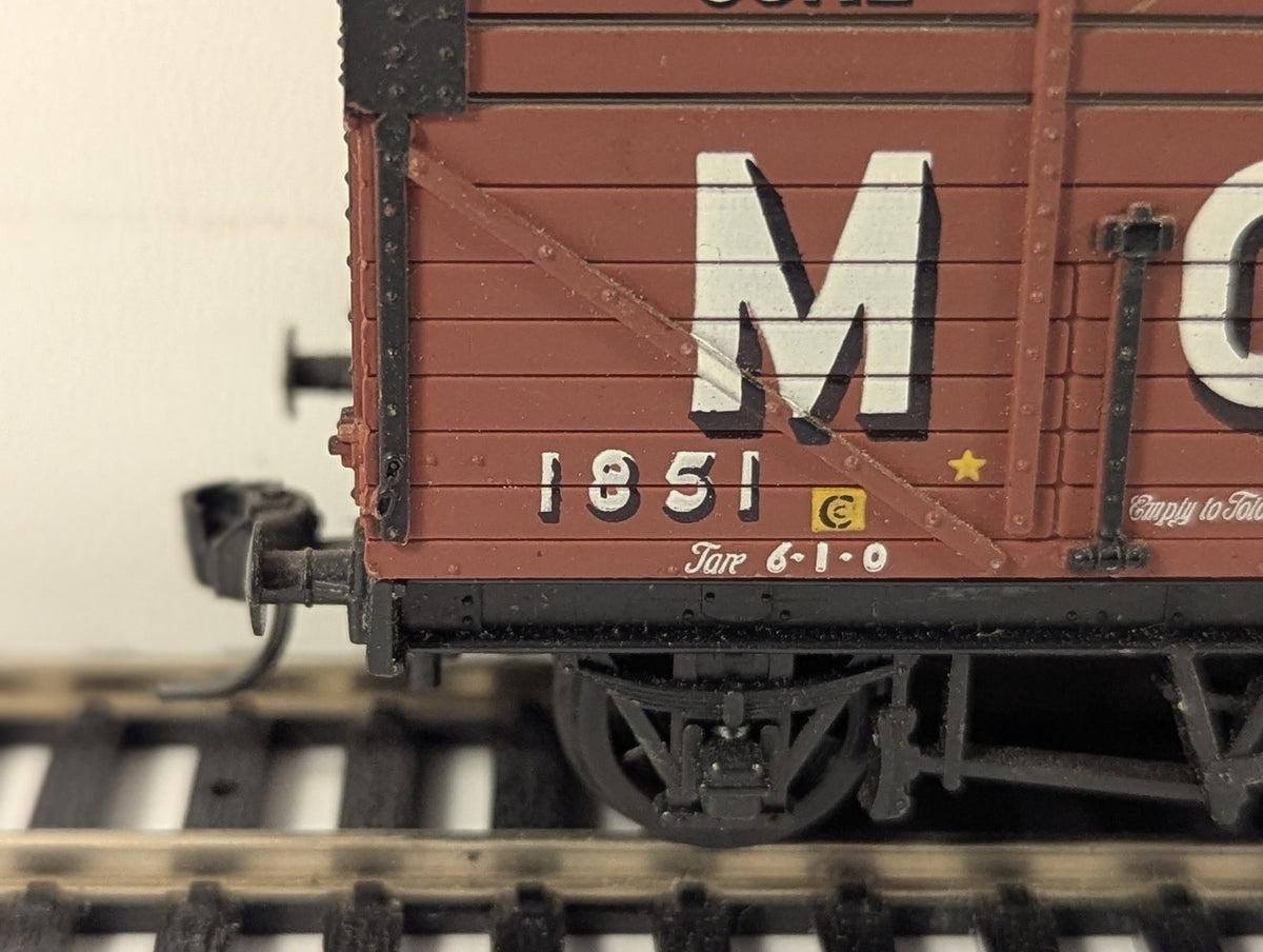 Mainline OO Gauge 12 Ton Coke Wagon 'Moy Colchester' Goods Wagon 1851