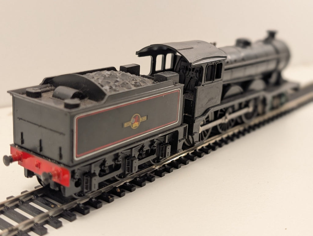 Tri-ang / Triang-Hornby R150S Class B12 4-6-0 No. 61572 in BR Black