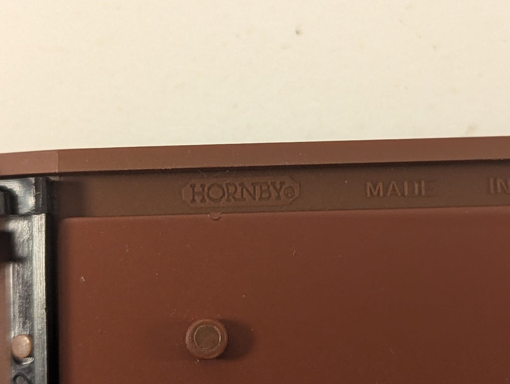 Hornby OO Gauge BR 25t Lowmac Machine Wagon (LOWMAC-EP) Goods Wagon