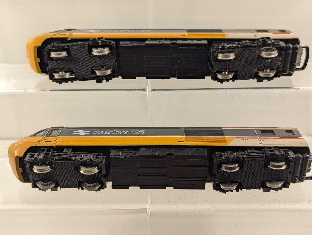 Hornby BR Class 43 HST Power Cars BR Livery Motor & Dummy
