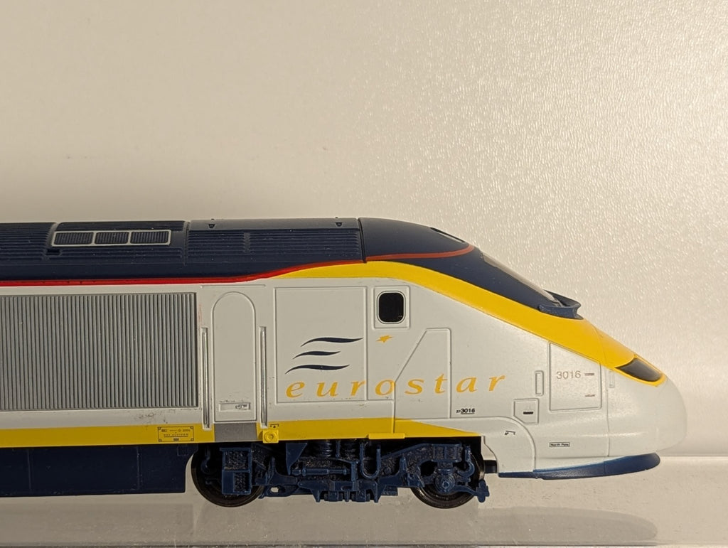 Hornby OO Gauge Eurostar Class 373 Train Pack 373016 & 373022 Eurostar