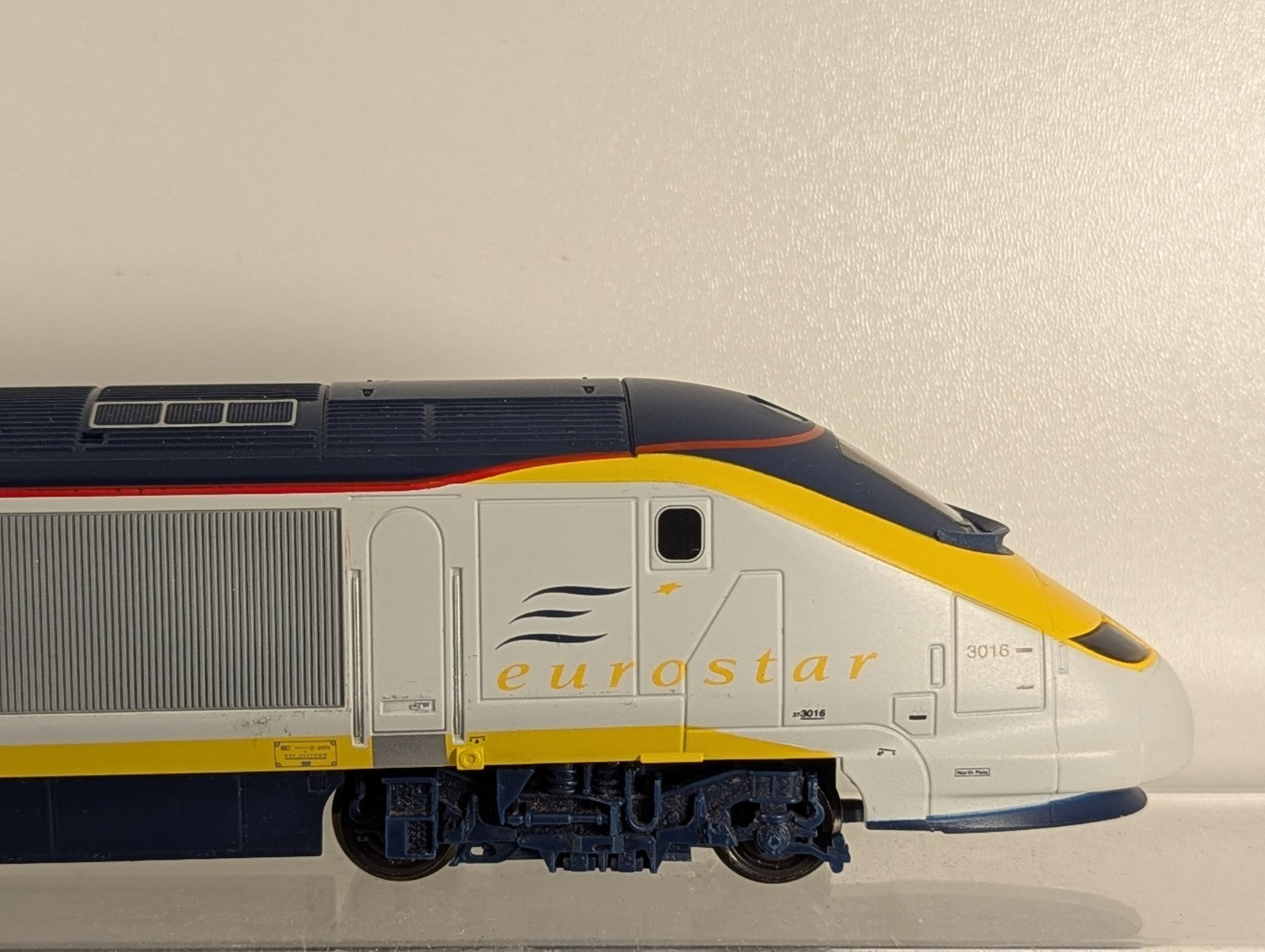 Hornby OO Gauge Eurostar Class 373 Train Pack 373016 & 373022 Eurostar