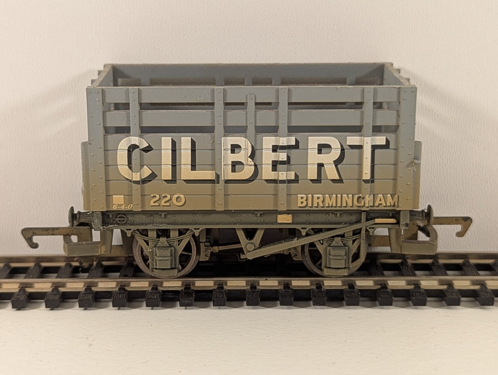 Hornby R6151 ‘Cilbert’ Coke Wagon 220