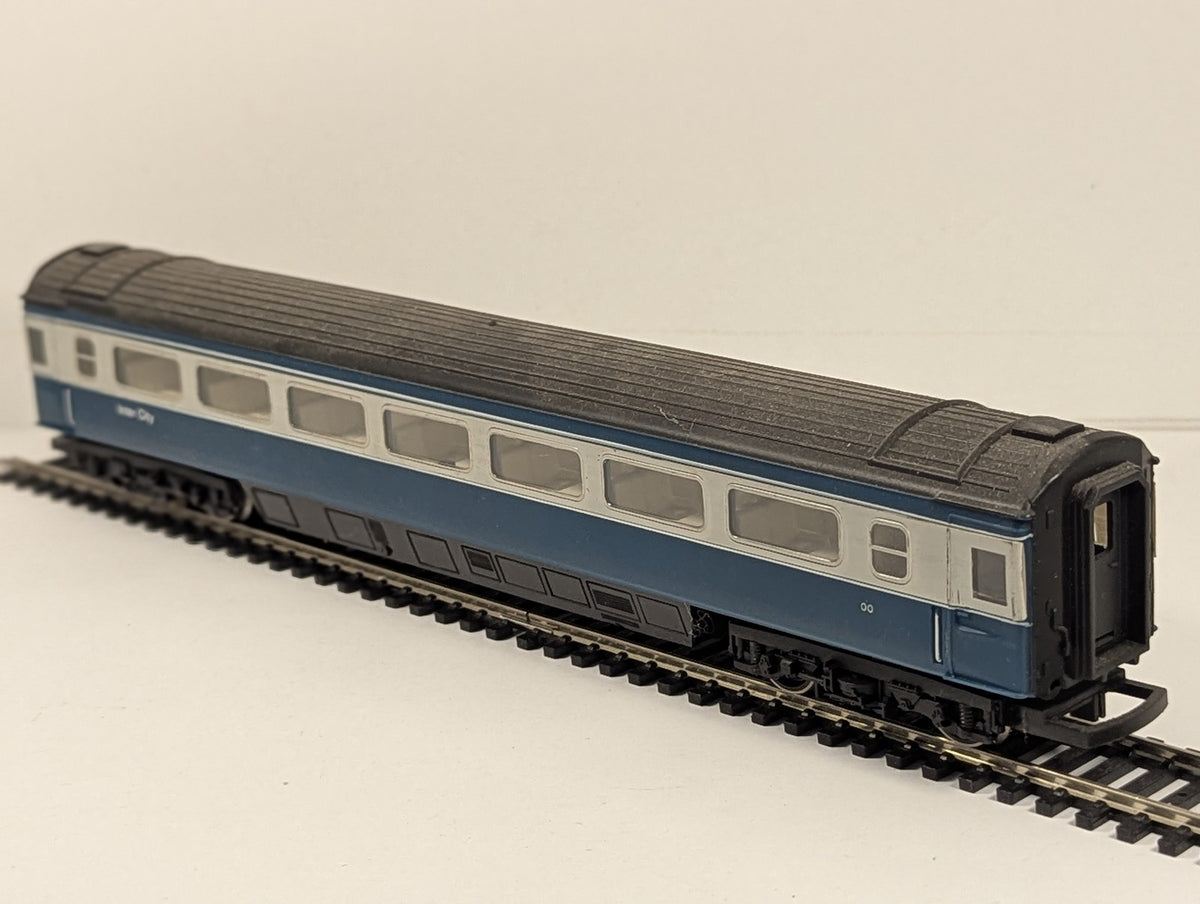 Hornby OO Gauge BR Mk3 Tourist Second Open (TSO) Passenger Coach 00