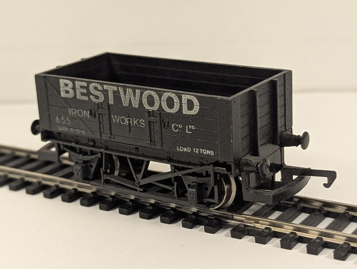 Hornby OO Gauge 8 Plank Wagon Bestwood Iron Works Goods Wagon 655