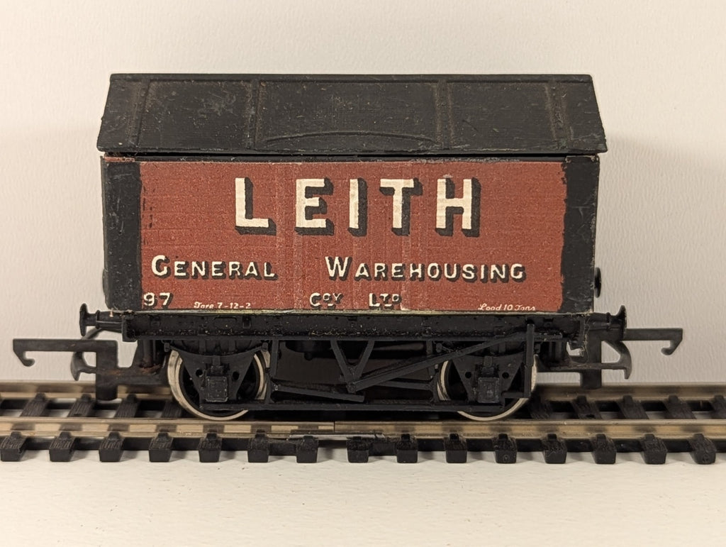 Tri-ang 10-Ton Covered Salt Wagon – “Leith General Warehousing” Red Livery – OO