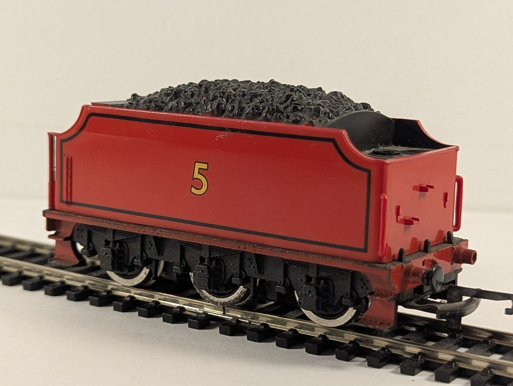 Hornby OO Gauge James the Red Engine Tender 5