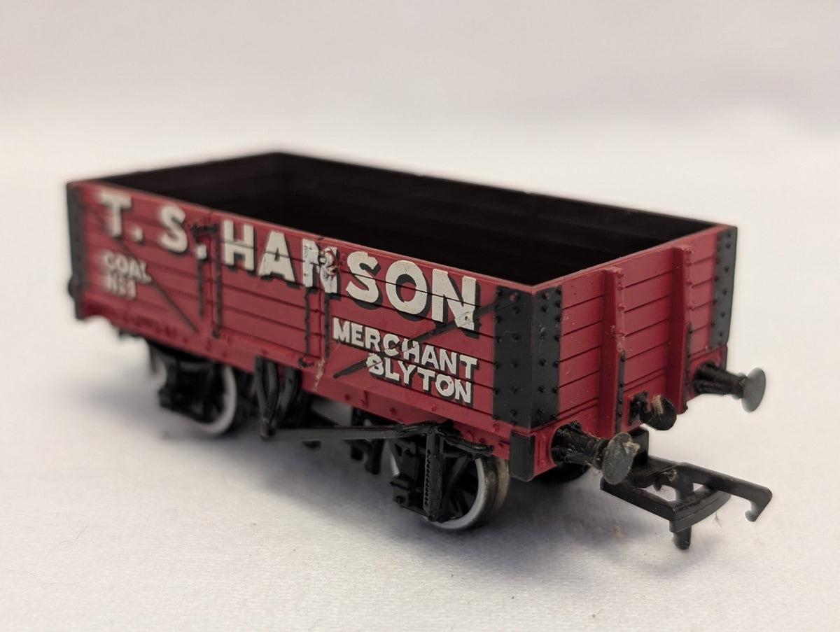 Bachmann OO Gauge 7 Plank Open Wagon 'T. S. Hanson' Goods Wagon