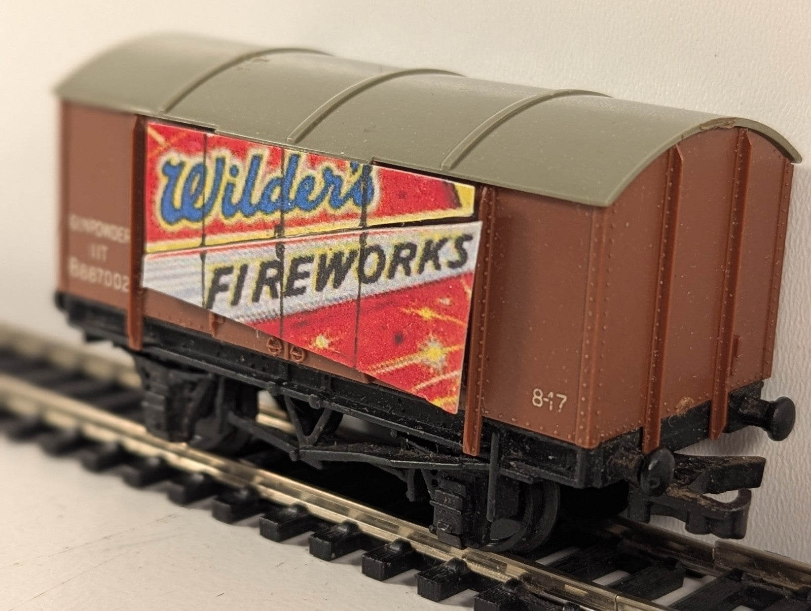 Hornby Dublo 4463 OO Gauge BR 11T Gunpowder Van Wagon