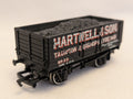 Bachmann OO Gauge 7 Plank Wagon Hartnell & Son Goods Wagon 22