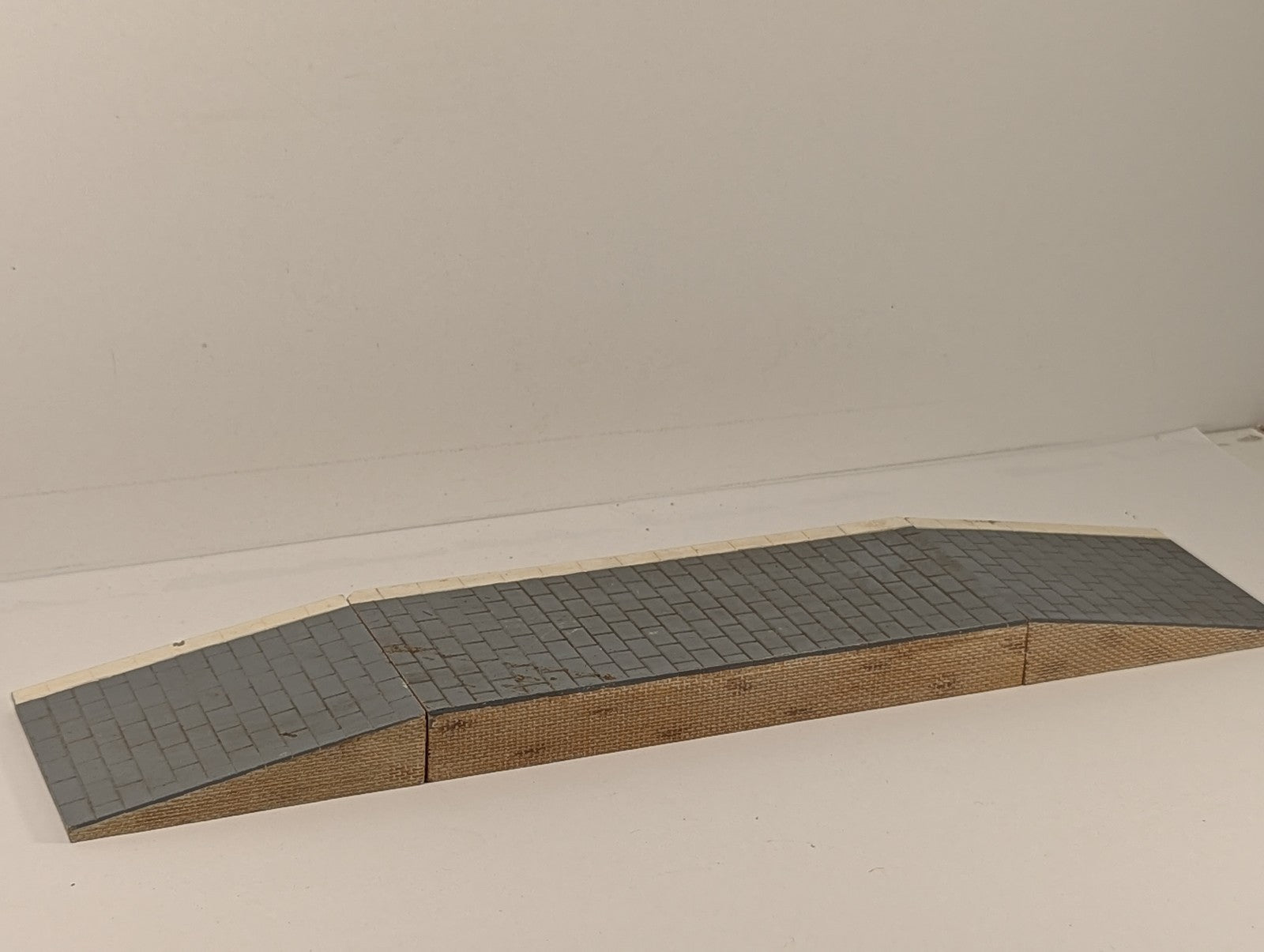 Hornby Skaledale Platform Straight and Ramps Station Platform Set