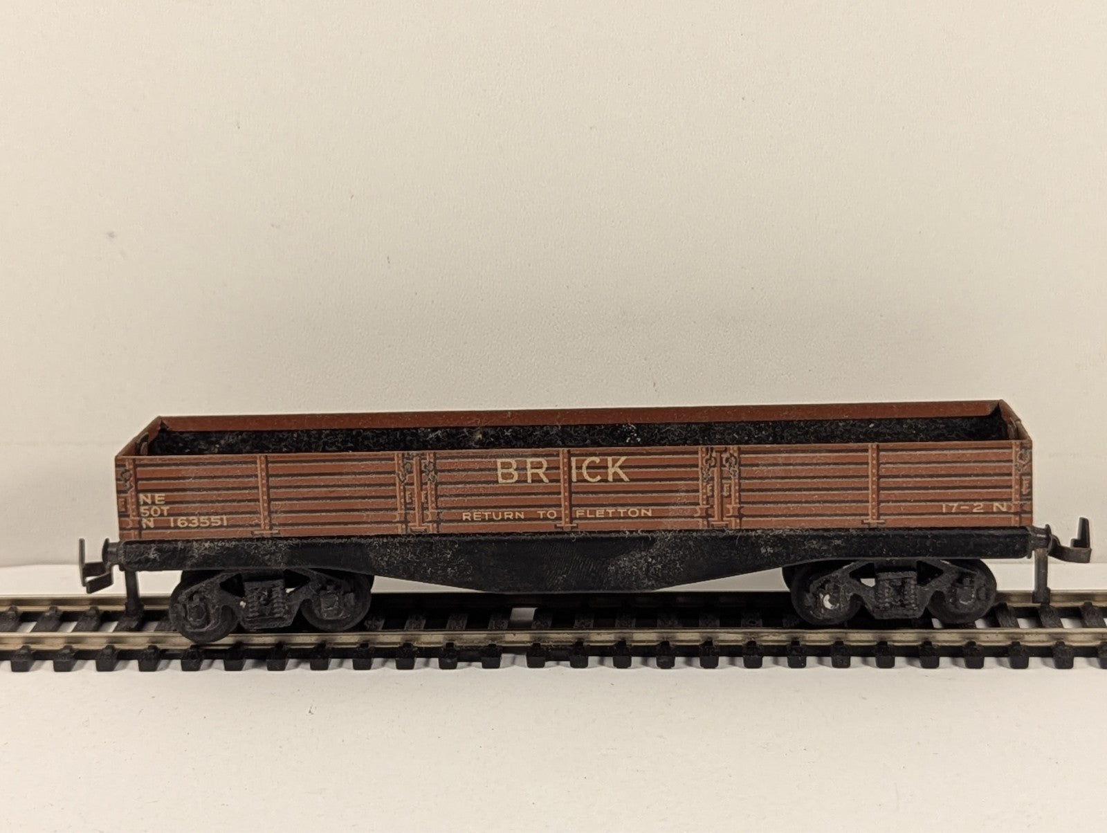 Trix OO Gauge Brick Wagon