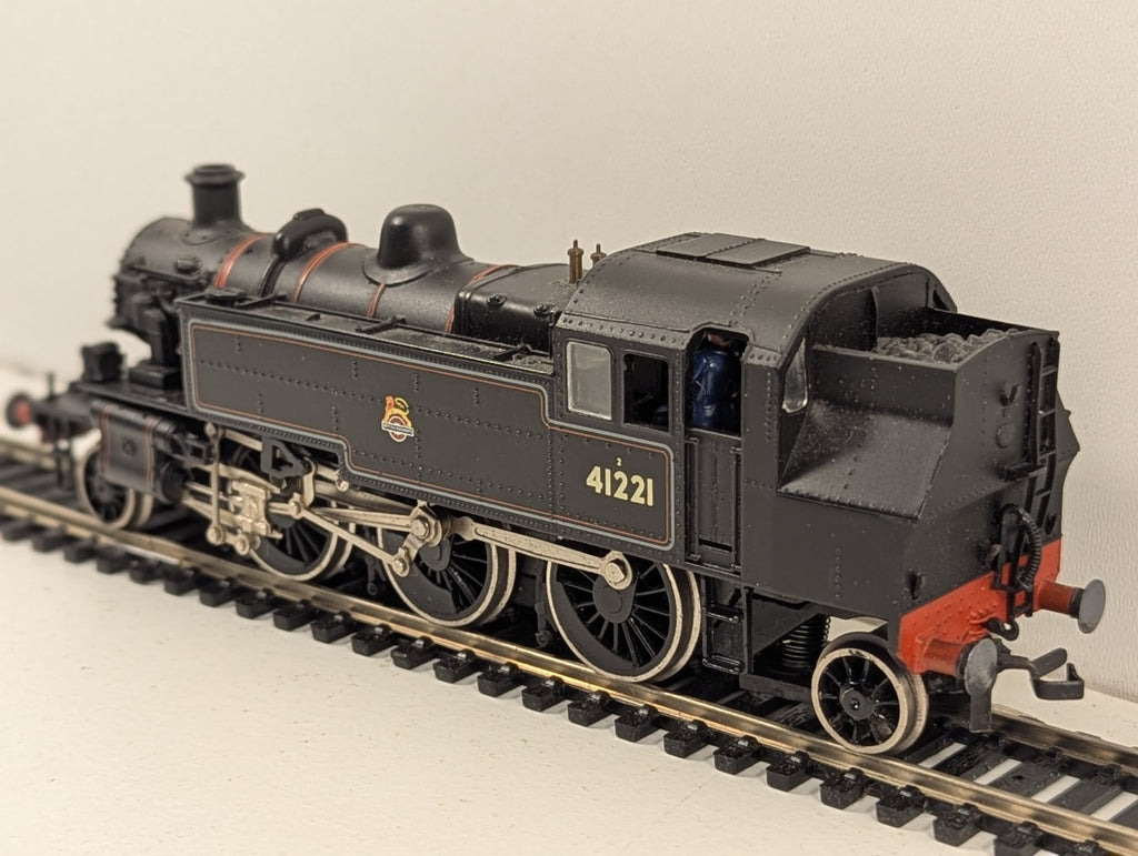 Bachmann 31-450 OO Gauge Class 2MT Ivatt 2-6-2T 41221 BR Black Boxed