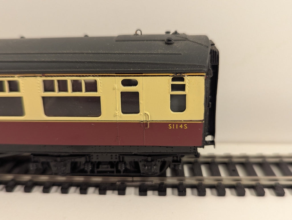 Bachmann 34-527 63ft Bulleid Corridor Second in BR Crimson & Cream