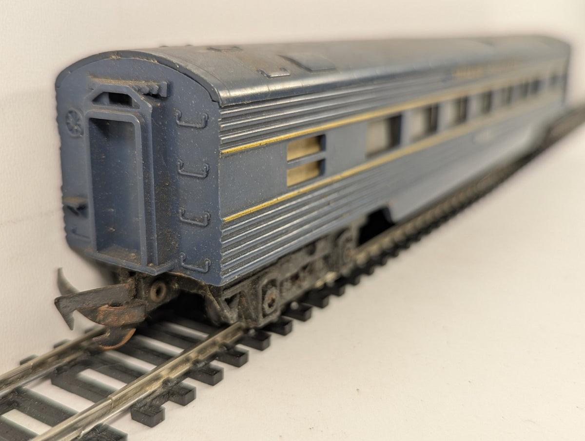 Tri-ang OO Gauge Transcontinental Passenger Coach 10724 finished in BR Blue / Bl
