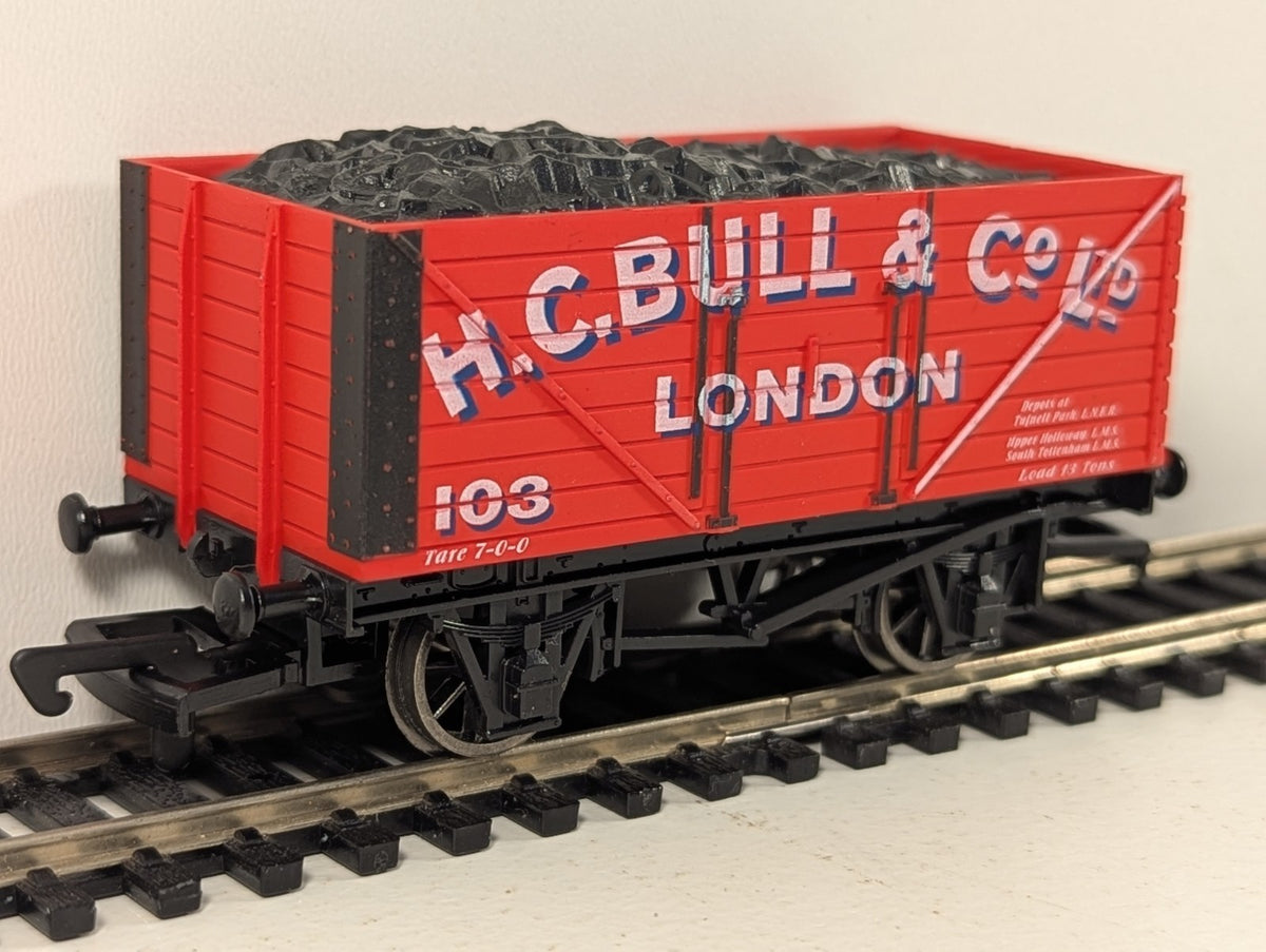 Dapol B681 8 Plank Open Wagon “H.C. Bull & Co Ltd, London”