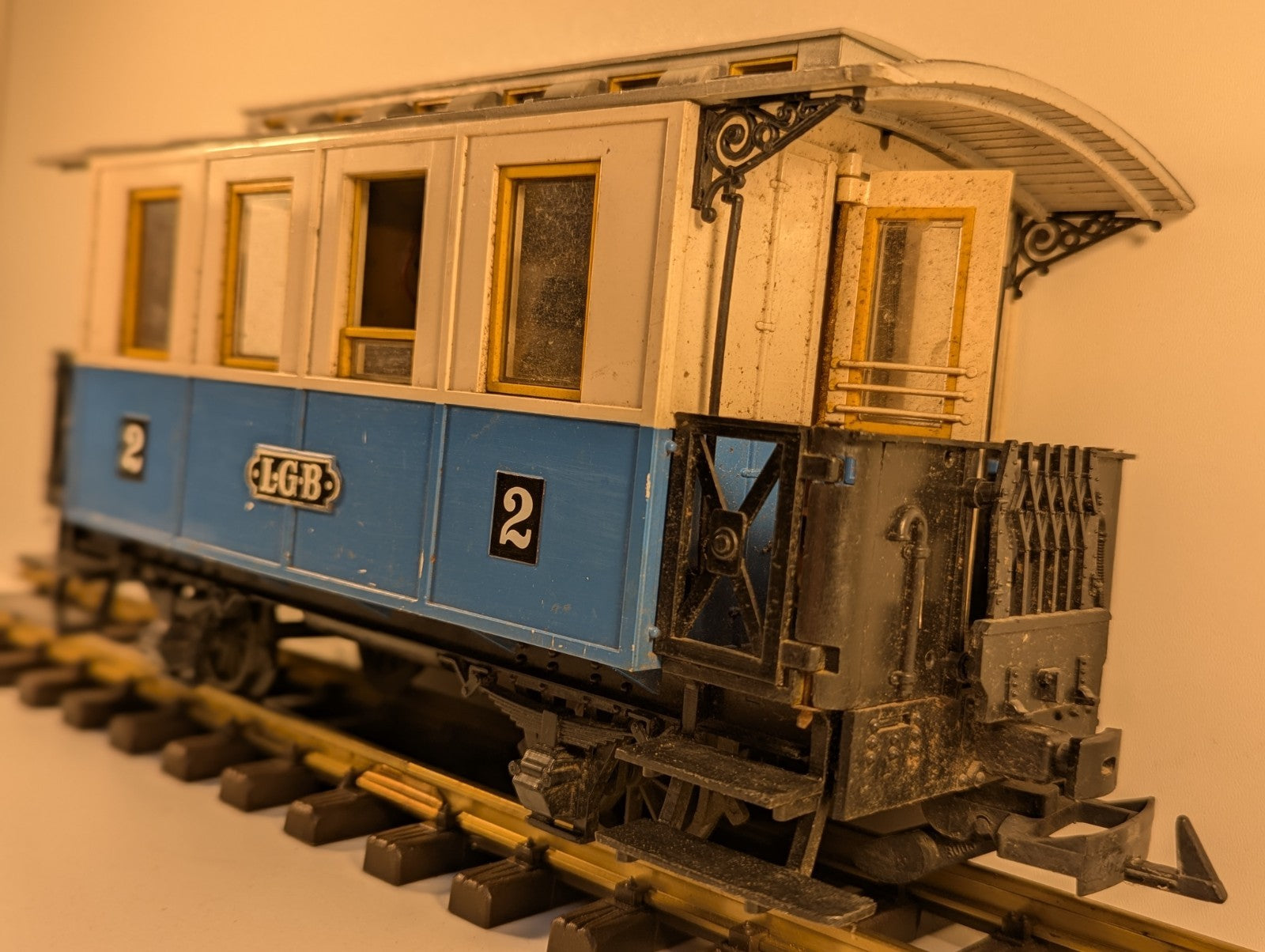 LGB 3010 G Gauge Blue 4-Wheeled Passenger Coach