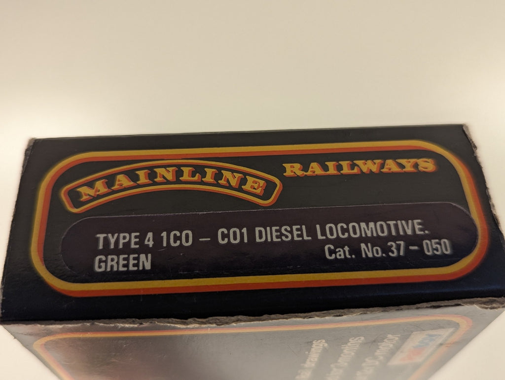 Mainline OO Gauge Class 45 D49 'The Manchester Regiment' Diesel Locomotive