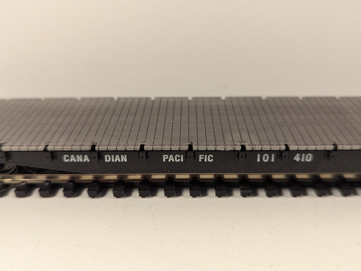 Bachmann HO Gauge Canadian Pacific Bulkhead Flatcar