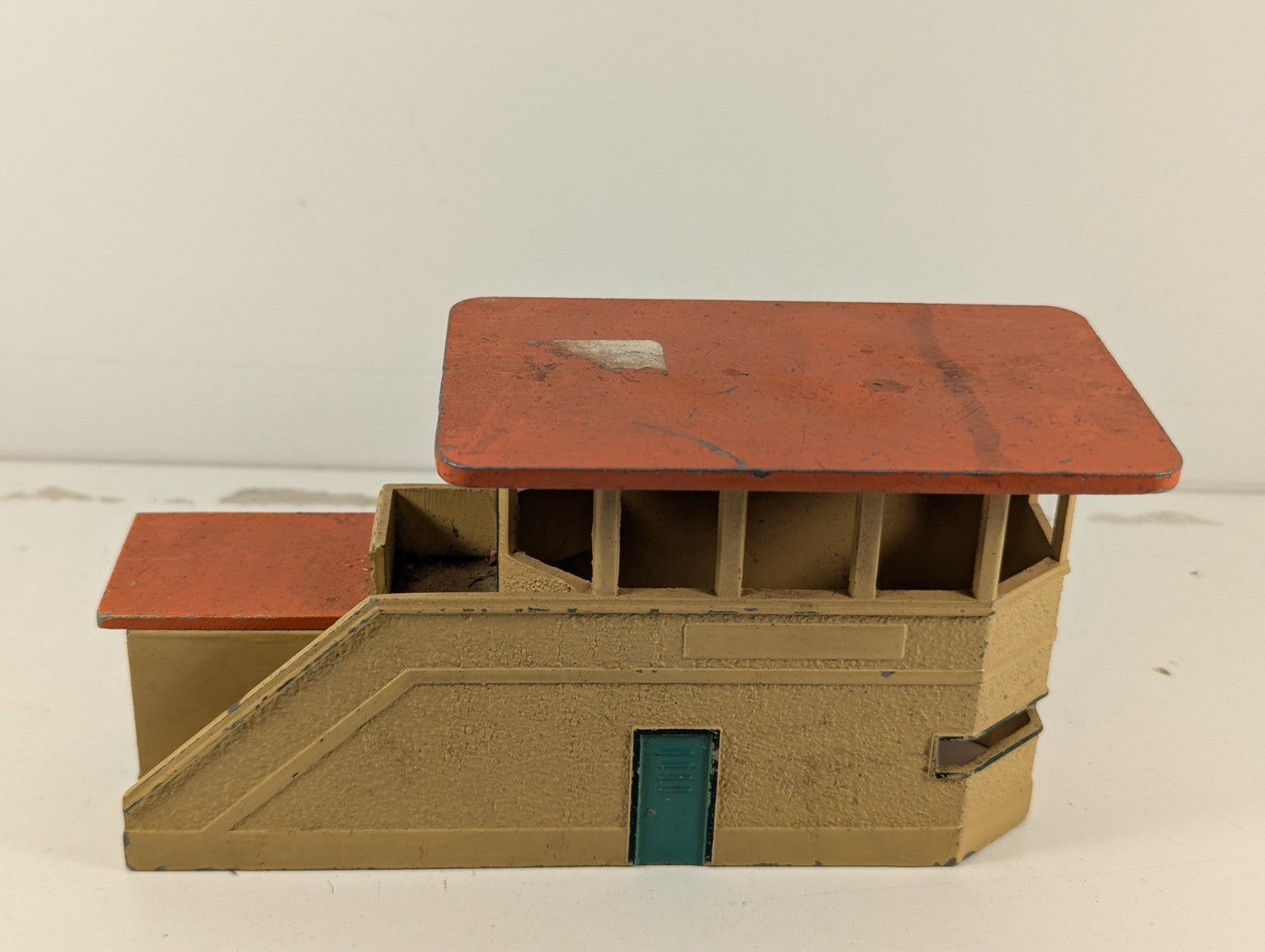 Hornby Dublo D1 Signal Cabin OO Gauge