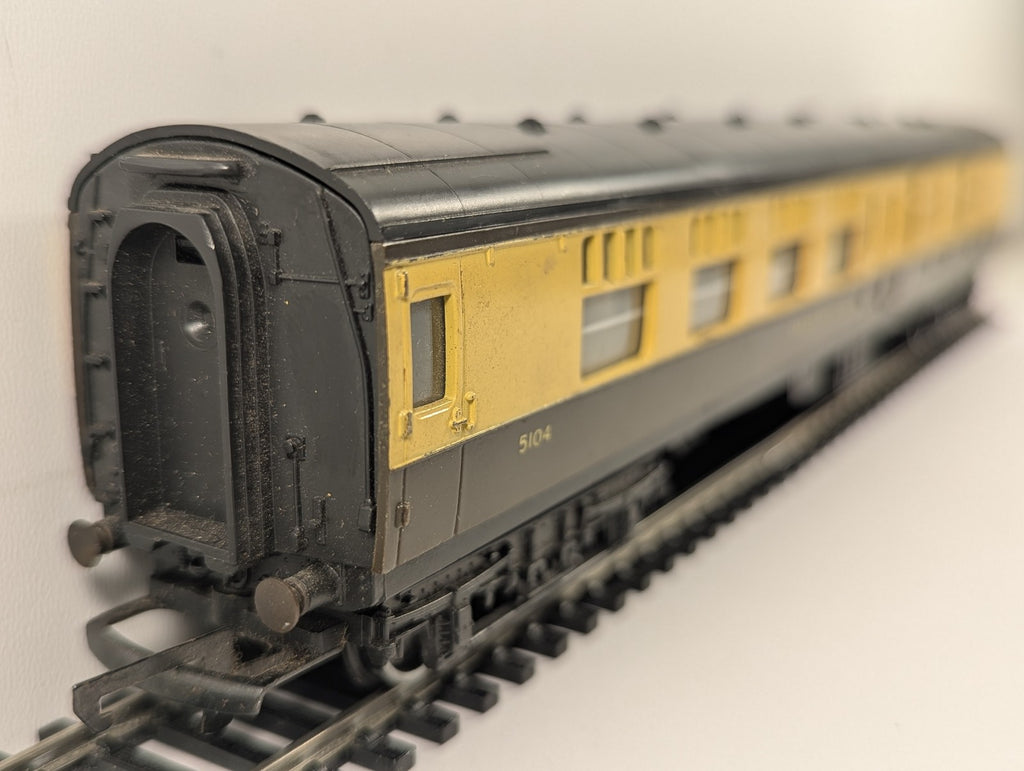 Hornby OO Gauge GWR Collett Brake Third Coach Passenger Coach 5104