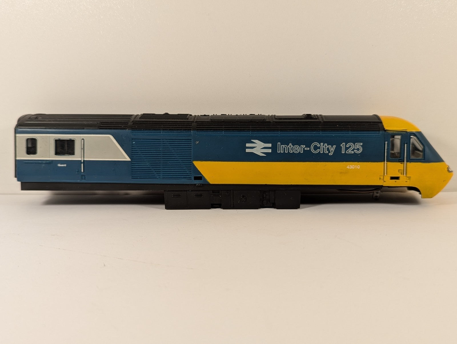 Hornby Class 43 InterCity 125 HST Power Car 43010 – Shell Only – OO Gauge