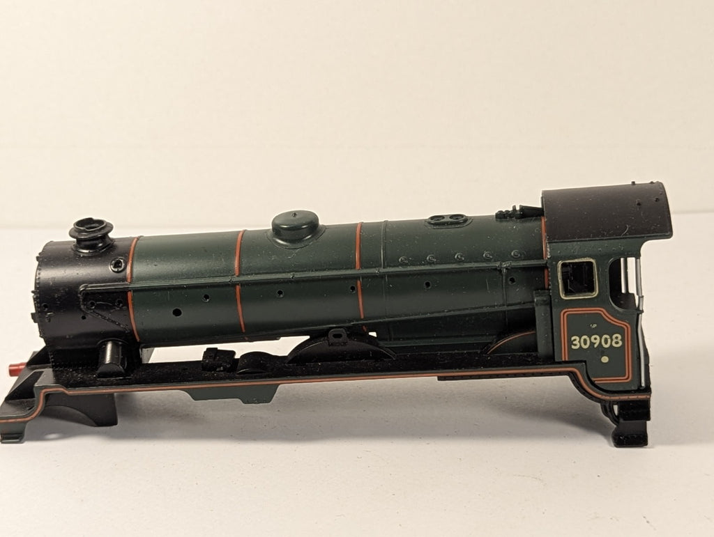 Hornby R317 OO Gauge Schools class  30908  BR Green Body Shell – Incomplete