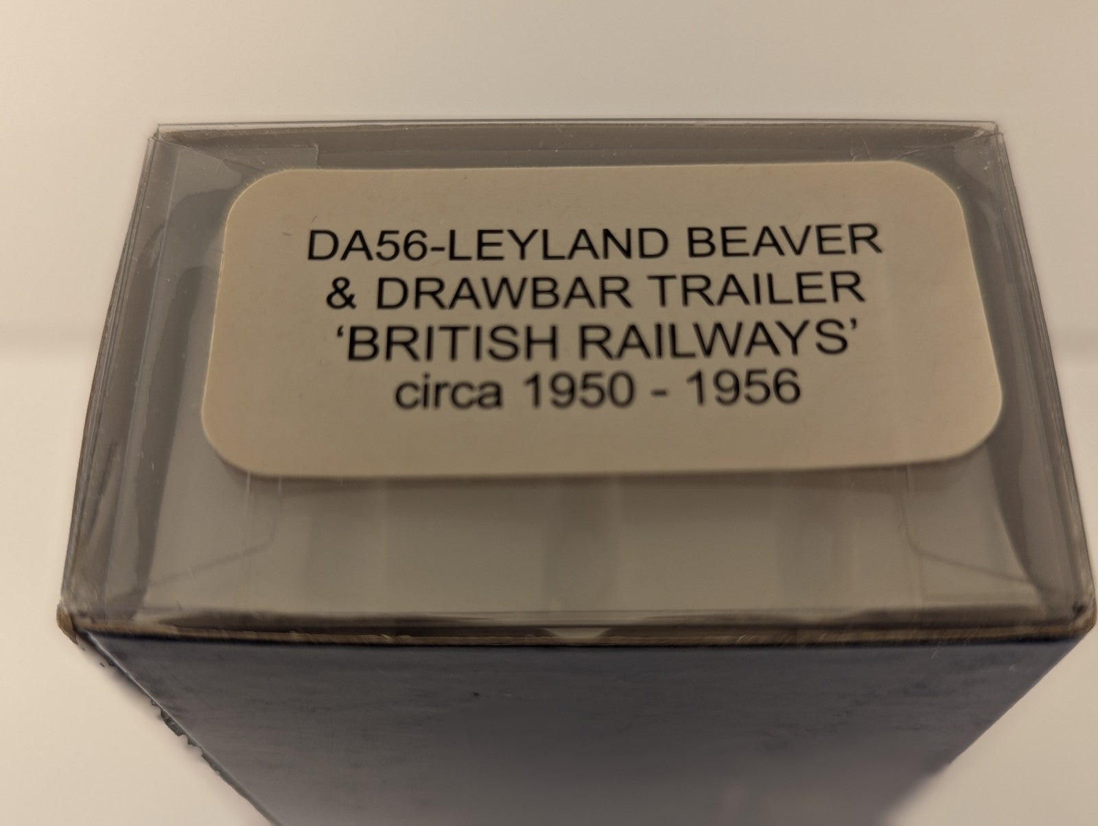B-T Models 1:76 Leyland Beaver & Drawbar Trailer Die-cast Vehicle 1320M