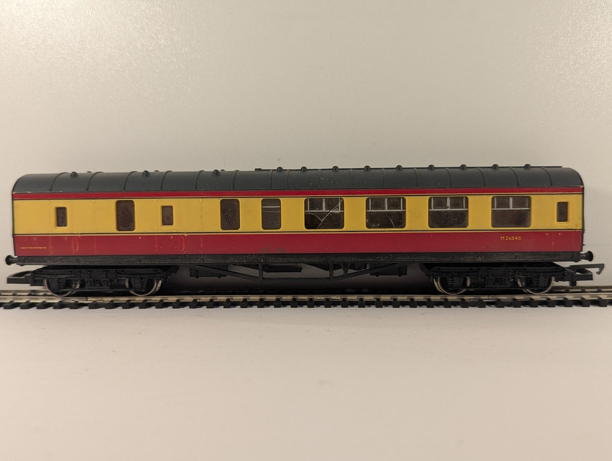 Hornby OO Gauge BR Mk1 Brake Second Coach Passenger Coach M 26545