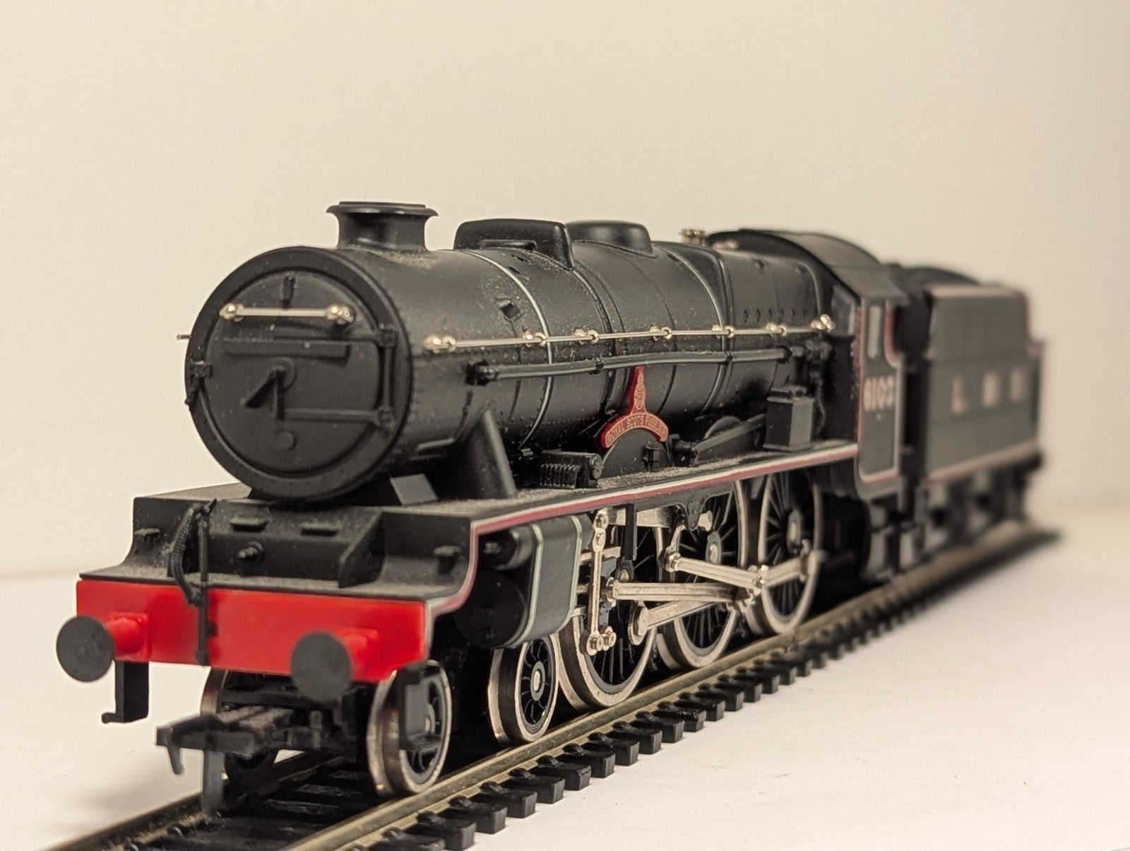 Arirfix OO Gauge Royal Scot Class 'Royal Scots Fusilier' Locomotive