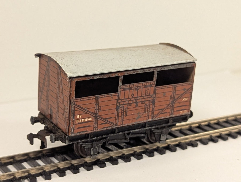 Hornby Dublo 4630 8 Ton Cattle Wagon OO Gauge