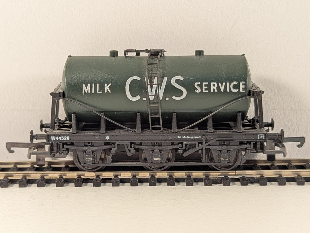 Lima OO Gauge 6-Wheel Milk Tank Wagon CWS Black