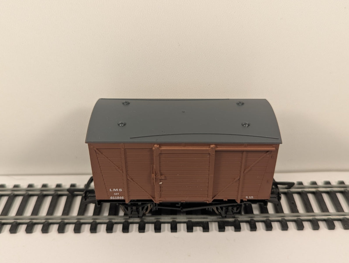 Dapol B567 OO LMS Vent Van