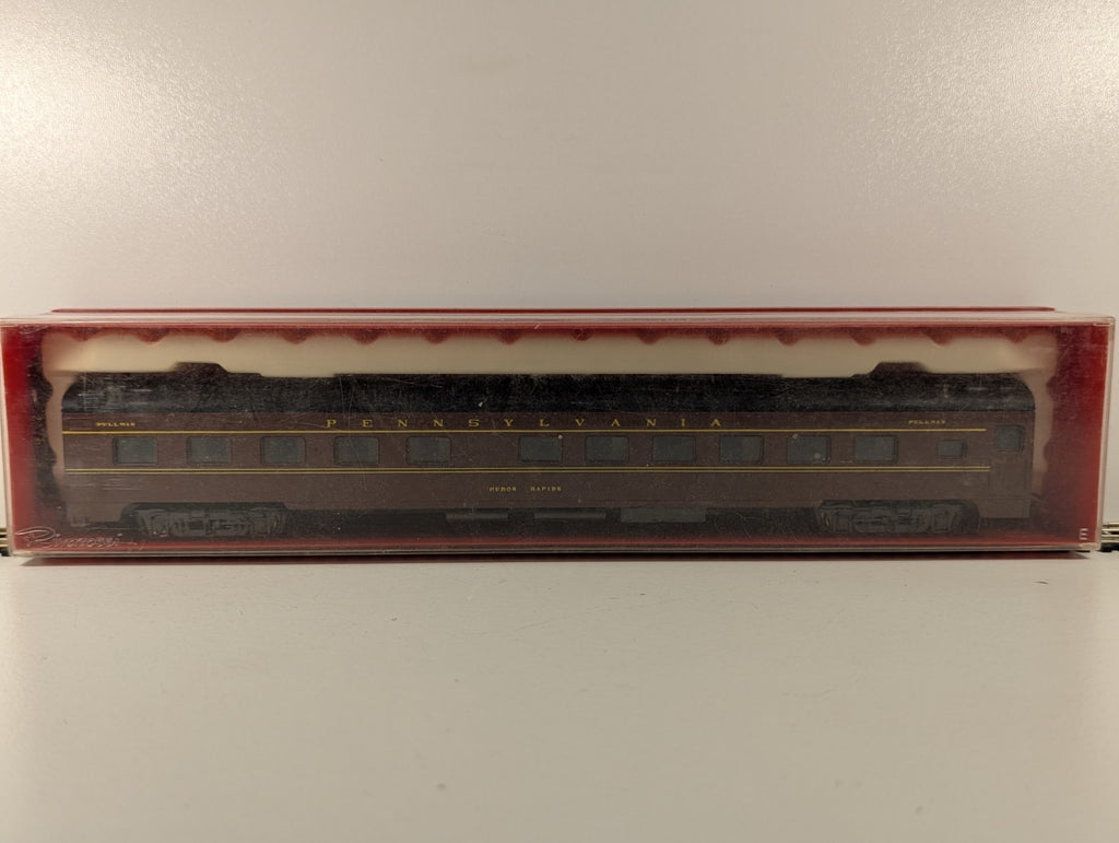 Rivarossi HO Scale Pennsylvania "Huron Rapids" Sleeper Car