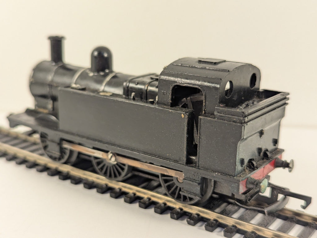 Tri-ang R52 OO Gauge BR Black Class 3F "Jinty" 0-6-0T - Missing Front Coupling