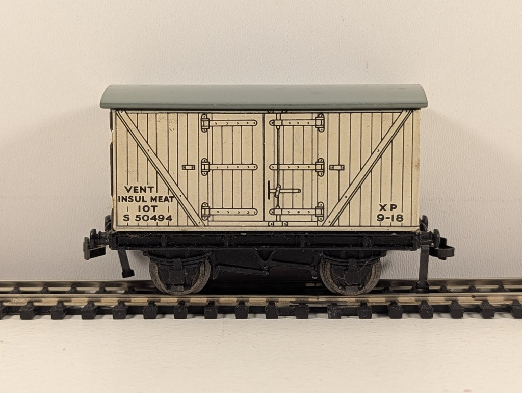 Hornby Dublo 32065 OO Gauge White BR D1 Meat Van - Boxed